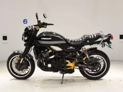 Kawasaki Z900RS лот № 0272 оценка 4  с аукциона в Японии 2