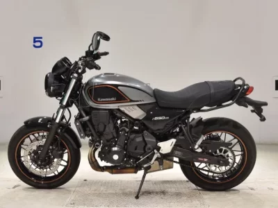 Kawasaki Z650RS  с аукциона в Японии