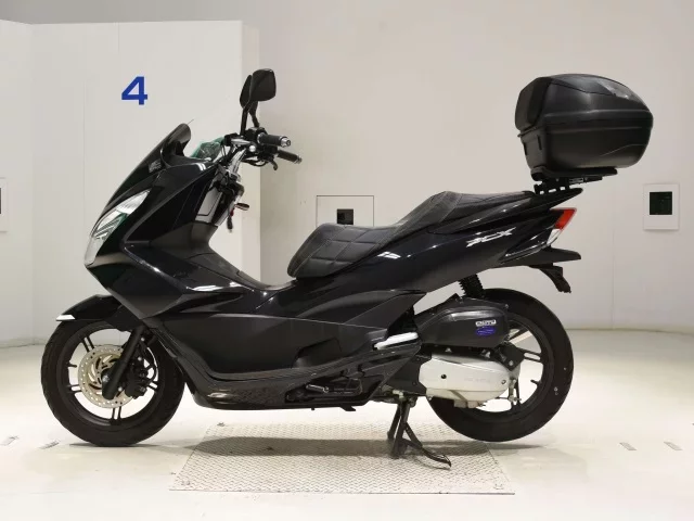 Honda PCX125-2