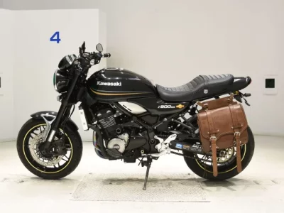 Kawasaki Z900RS лот № 7880 оценка 4  с аукциона в Японии 2