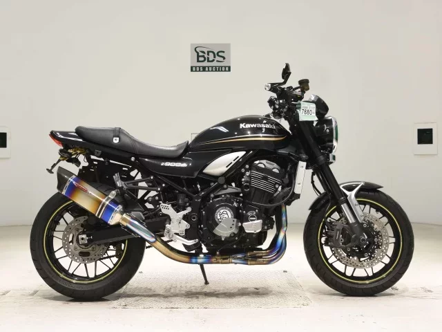 Kawasaki Z900RS лот № 7880 оценка 4  с аукциона в Японии