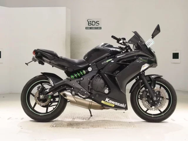 Kawasaki NINJA400 лот № 5271 оценка 5  с аукциона в Японии