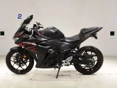 Yamaha YZF-R25  с аукциона в Японии
