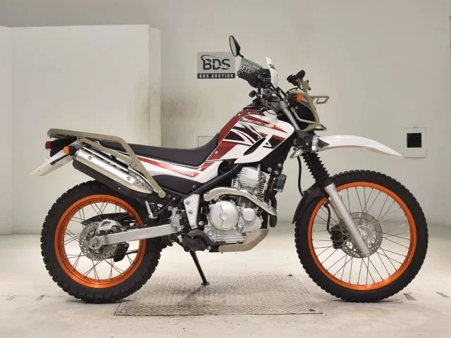 Yamaha SEROW 250-2 лот № 2866 оценка 4  с аукциона в Японии