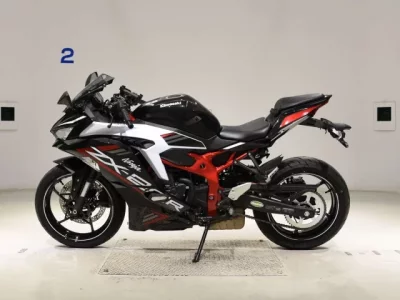 Kawasaki ZX-25R  с аукциона в Японии