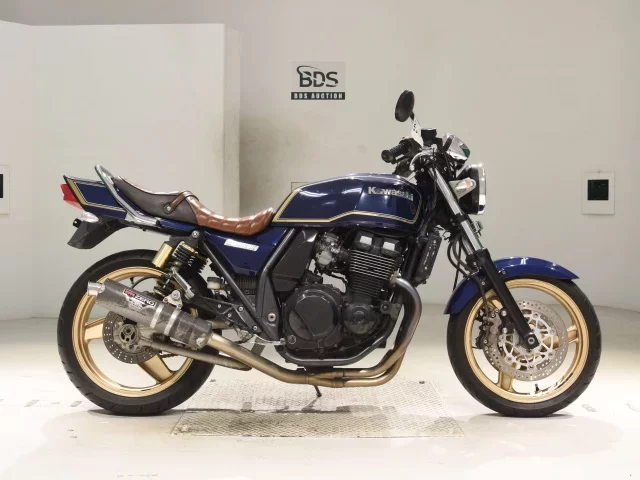 Kawasaki ZRX-2 лот № 5312 оценка 4  с аукциона в Японии