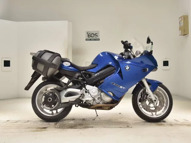 BMW  F800ST лот № 0401 оценка 5  с аукциона в Японии