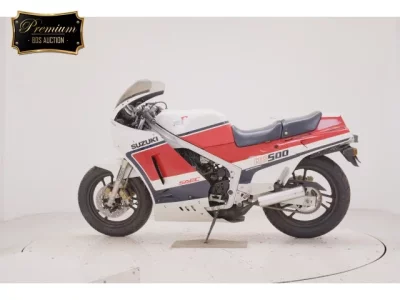Suzuki RG500  с аукциона в Японии