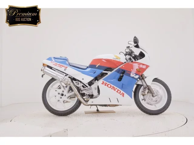 Honda VFR400R-1