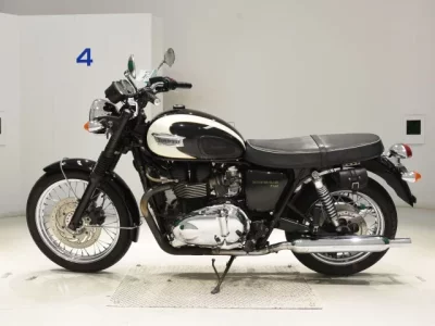 Triumph TRIUMPH BONNEVILLE T100  с аукциона в Японии