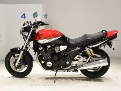 Yamaha XJR1300  с аукциона в Японии