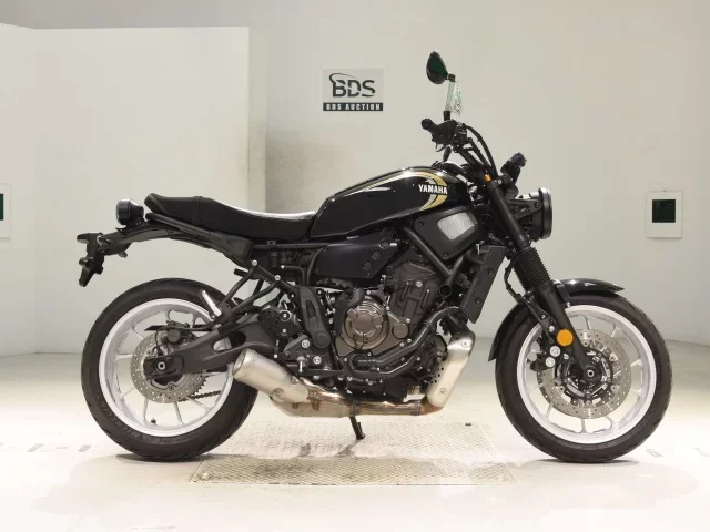 Yamaha XSR700-2 лот № 5363 оценка 6  с аукциона в Японии