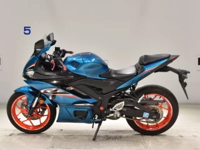 Yamaha YZF-R25  с аукциона в Японии