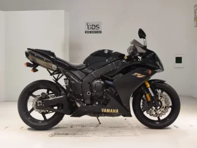 Yamaha YZF-R1
