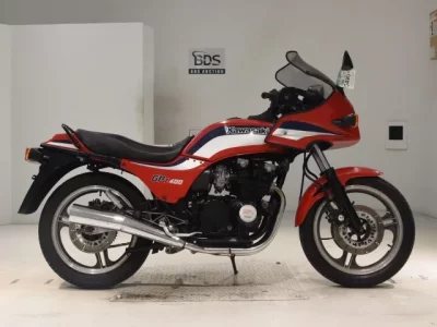 Kawasaki GPZ400
