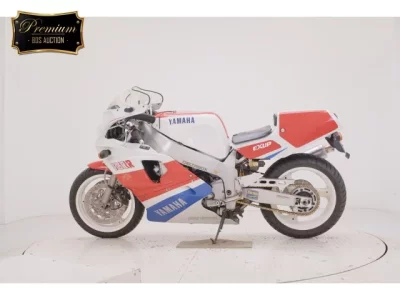 Yamaha FZR750R  с аукциона в Японии