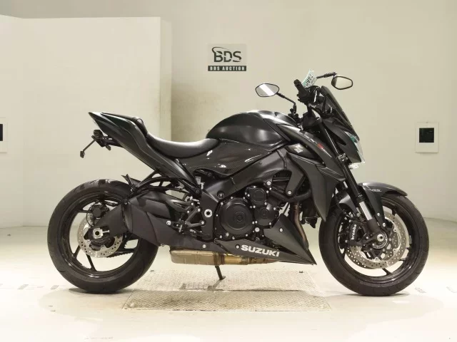 Suzuki GSX-S1000 лот № 7960 оценка 4  с аукциона в Японии