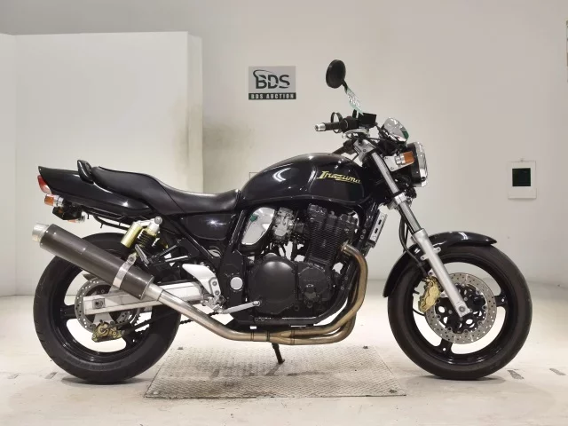 Suzuki INAZUMA 400 лот № 2751 оценка 4  с аукциона в Японии
