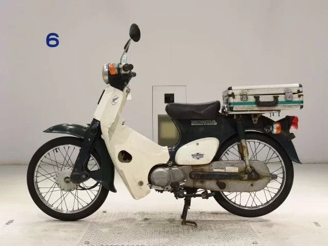 Honda C50