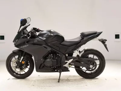 Honda CBR400R-3  с аукциона в Японии