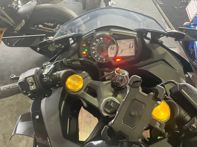 Kawasaki NINJA ZX-25R