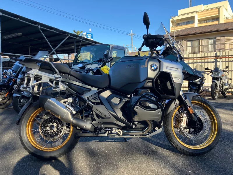 BMW  R1300GS ADV лот № 04005 оценка 6  с аукциона в Японии