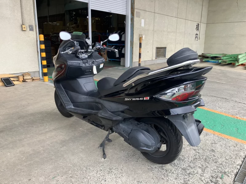 Suzuki SKYWAVE 250
