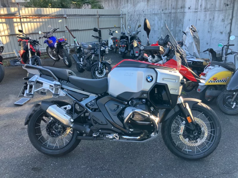 BMW  R1300GS ADV ASA лот № 04002 оценка 6  с аукциона в Японии