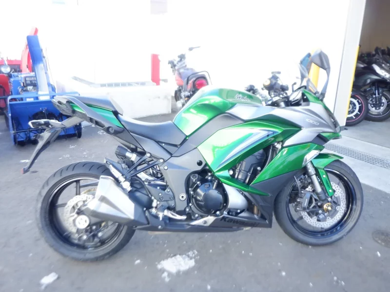Kawasaki Ninja 1000 ABS лот № 00036 оценка 4  с аукциона в Японии