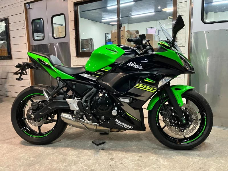 Kawasaki Ninja 650 лот № 00085 оценка 4  с аукциона в Японии