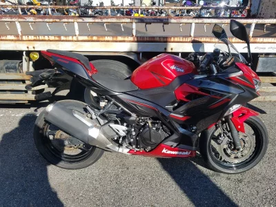 Kawasaki Ninja 400 2019