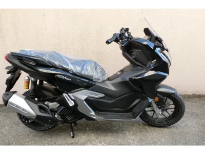 Honda ADV160