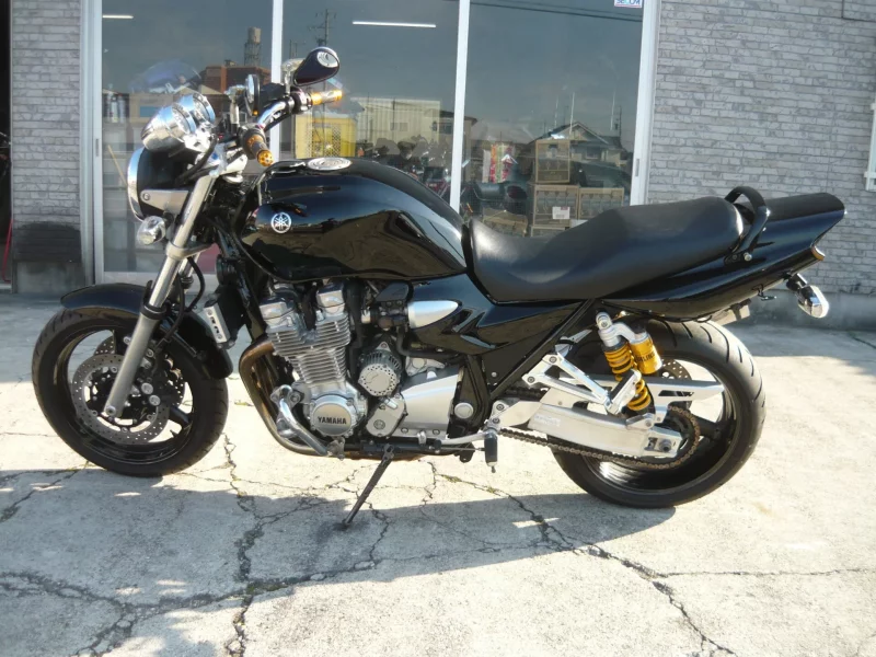 Yamaha XJR1300