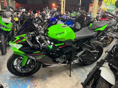 Kawasaki NINJA ZX-6R KRT лот № 02174 оценка 4  с аукциона в Японии 2