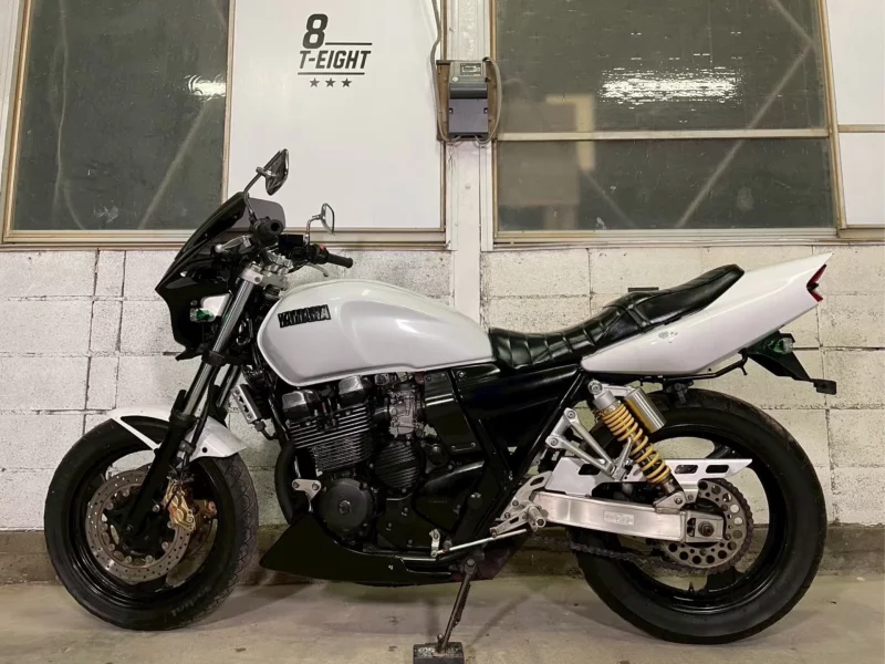Yamaha XJR400R-1
