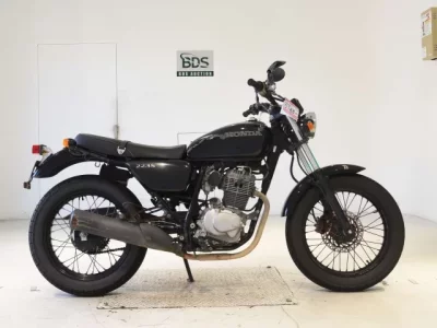 Honda CB223S