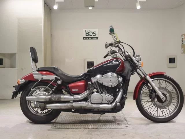 Honda SHADOW400 CUSTOM лот № 5266 оценка 4  с аукциона в Японии
