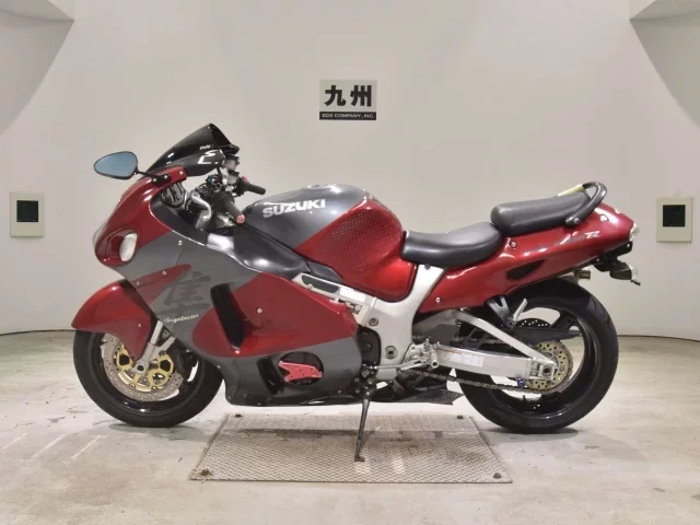 Suzuki GSX1300R HAYABUSA