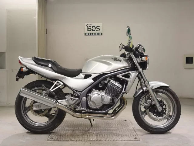 Kawasaki BALIUS250 лот № 5268 оценка 4  с аукциона в Японии