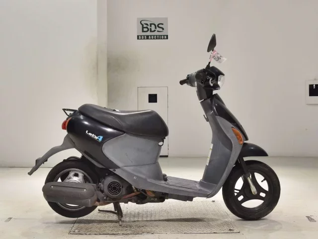 Suzuki LET S4