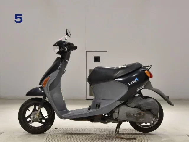 Suzuki LET S4