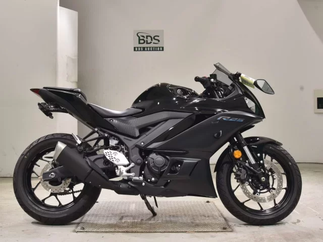 Yamaha YZF-R25A лот № 2892 оценка 6  с аукциона в Японии