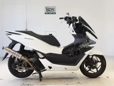 Honda PCX125-4