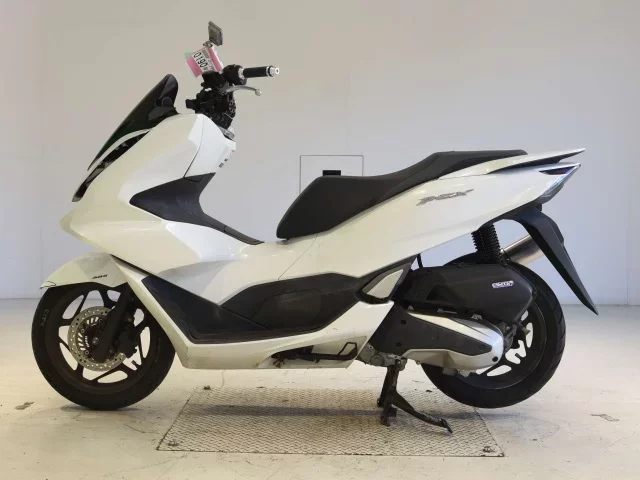 Honda PCX125-4
