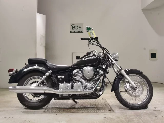 Yamaha DRAGSTAR 250 лот № 2531 оценка 4  с аукциона в Японии