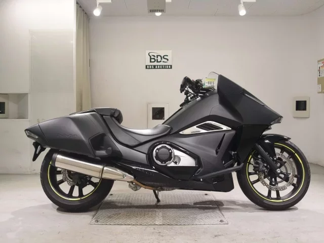 Honda NM4-02 лот № 5389 оценка 5  с аукциона в Японии