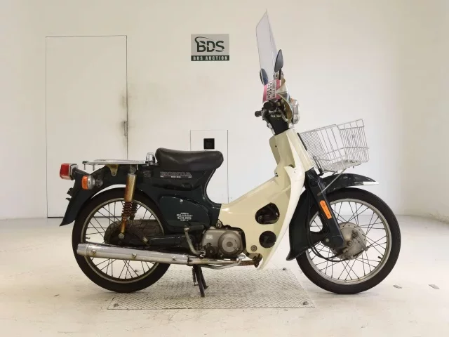 Honda C90
