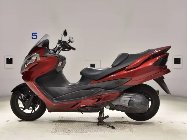Suzuki SKYWAVE 250M