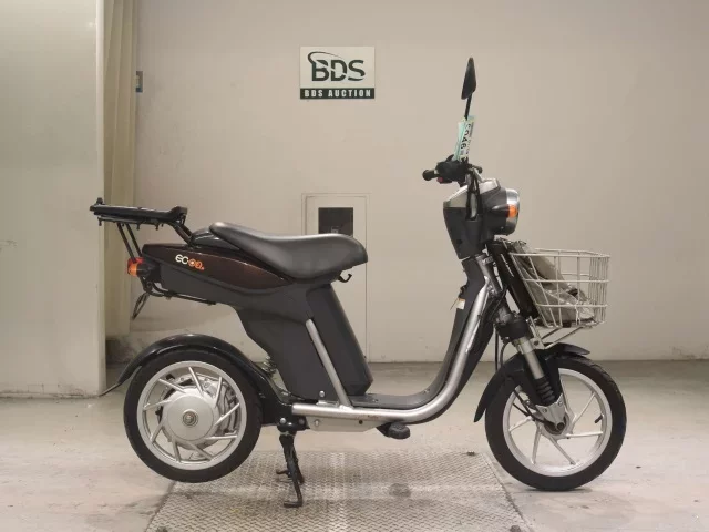 Yamaha EC-03