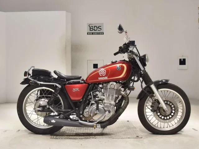 Yamaha SR400-4